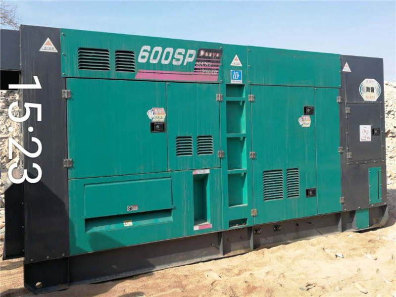 西安租發(fā)電機_400KW發(fā)電機出租(圖5)